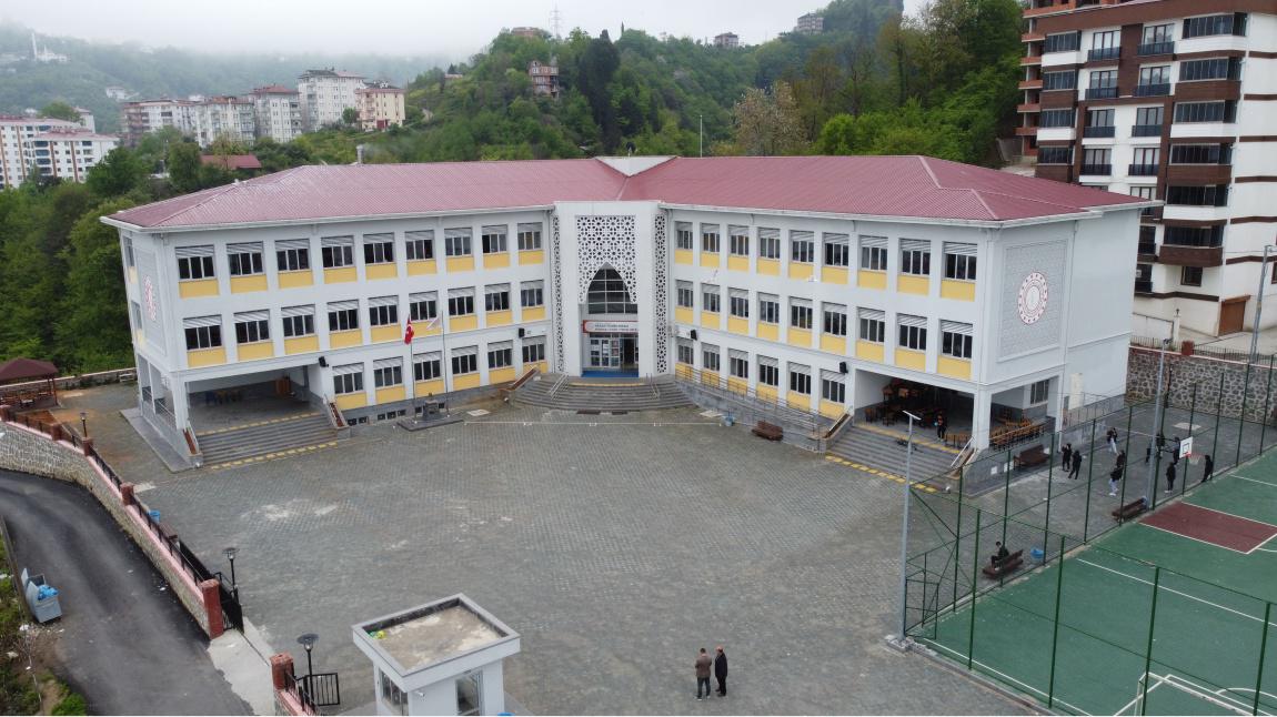 Sürmene Hasan Tahsin Kırali Anadolu Lisesi Fotoğrafı